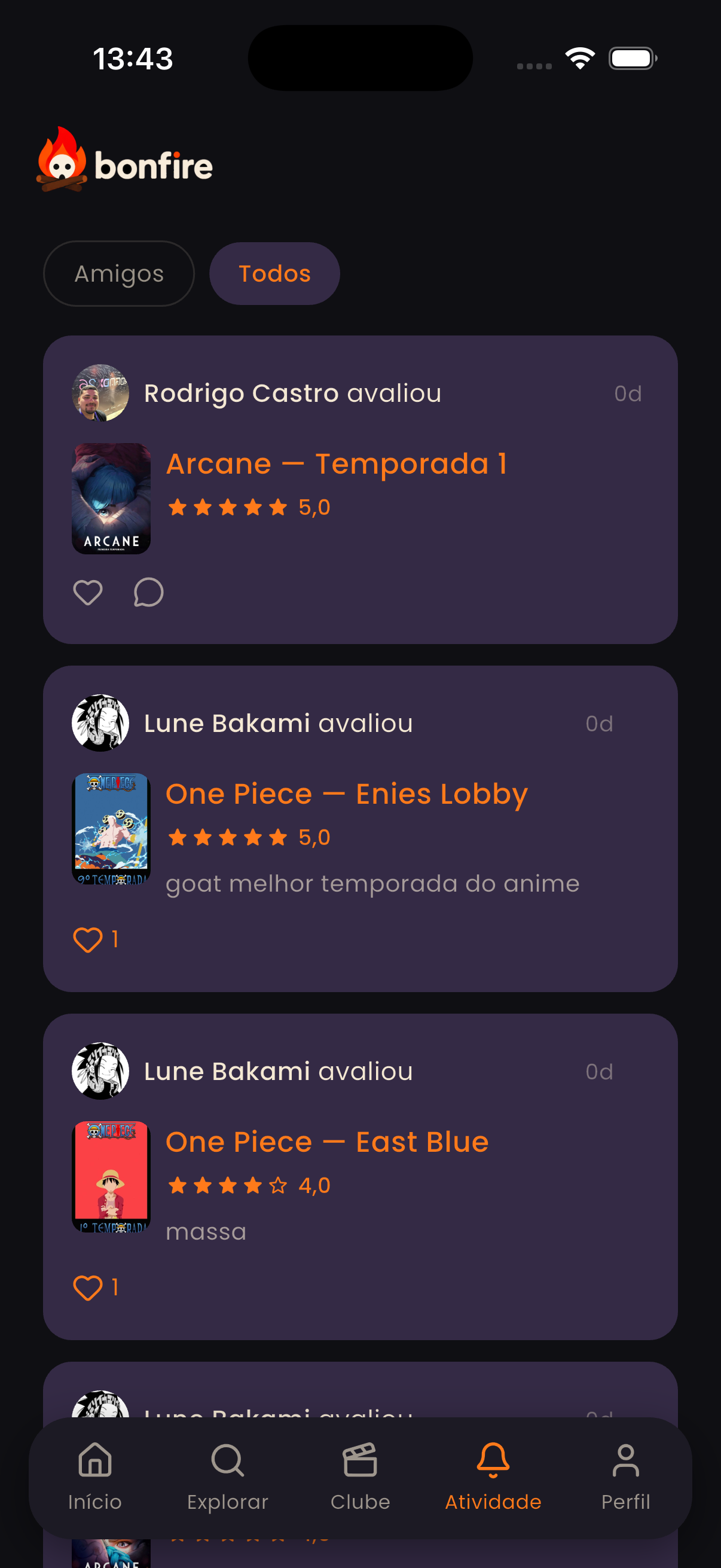 Feed de atividade do Bonfire, com avaliações de amigos
